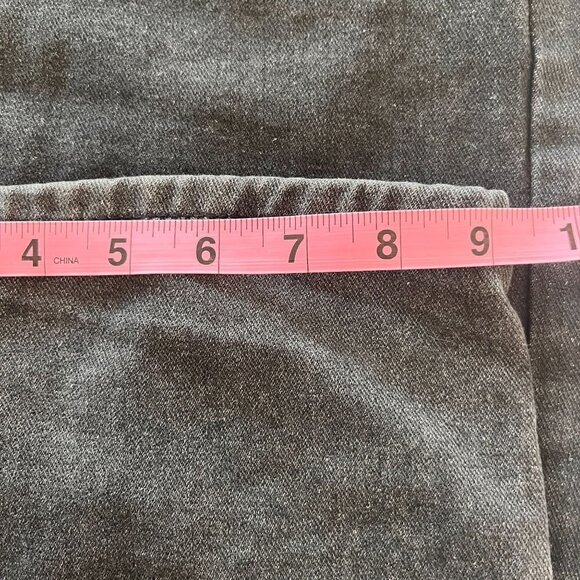 Coeur de Vague Jeans Womens XL Black Distressed Capri Style NWT - Picture 4 of 16